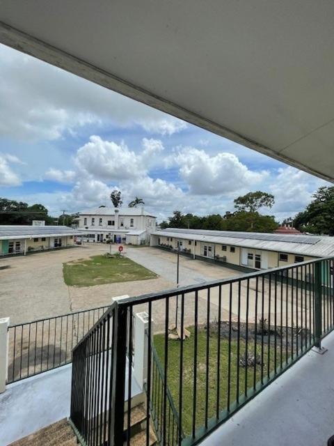 The Park Motel Charters Towers Exterior photo