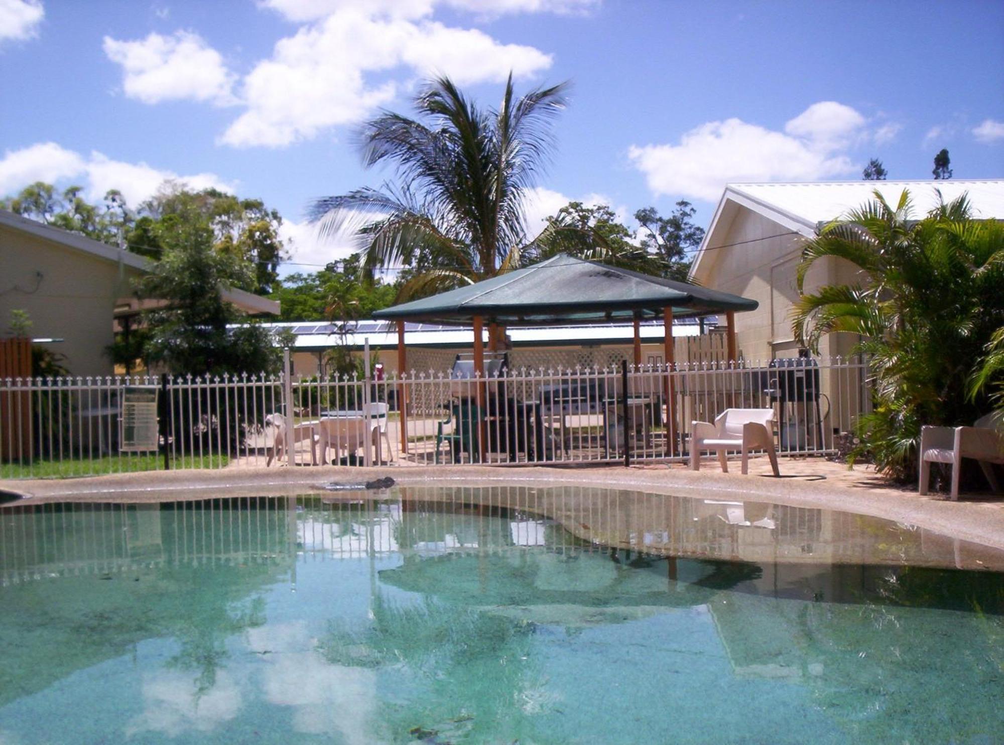 The Park Motel Charters Towers Exterior photo